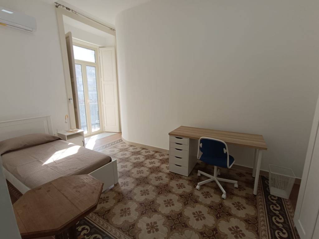 ufficio in affitto a Napoli in zona Stella