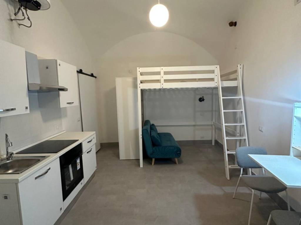 appartamento in affitto a Napoli