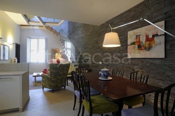 appartamento in affitto a Napoli