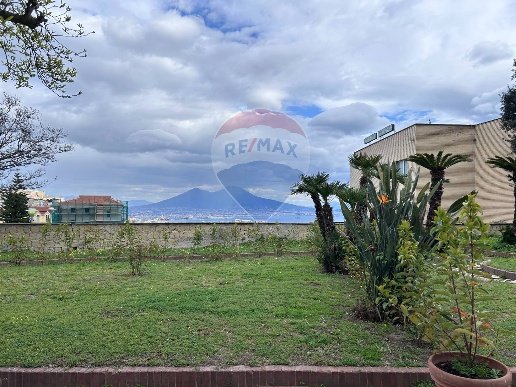 casa indipendente in affitto a Napoli in zona Posillipo