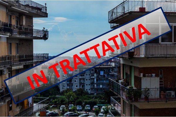 appartamento in affitto a Napoli in zona Chiaia