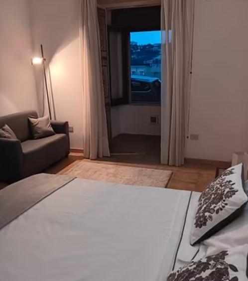 appartamento in affitto a Napoli in zona Vomero