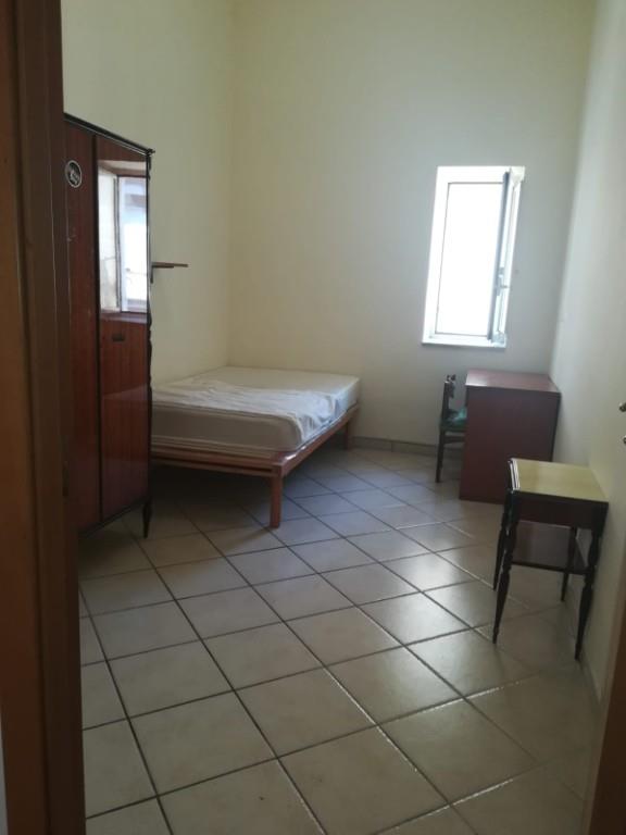 camera singola in affitto a Napoli