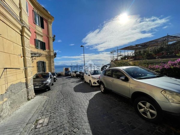 appartamento in affitto a Napoli in zona Posillipo