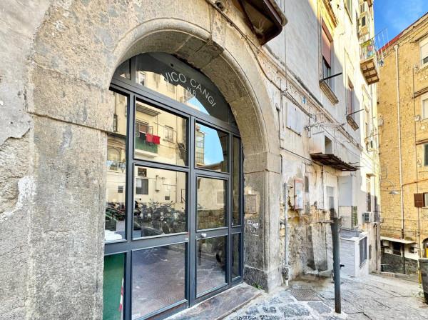 appartamento in affitto a Napoli in zona Stella