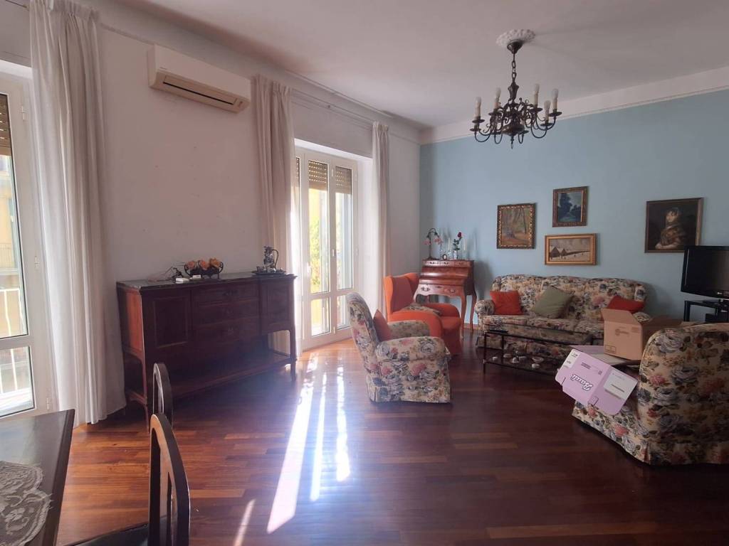 appartamento in affitto a Napoli in zona Arenella