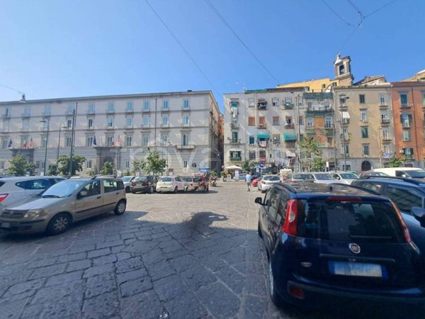 appartamento in affitto a Napoli in zona Mercato