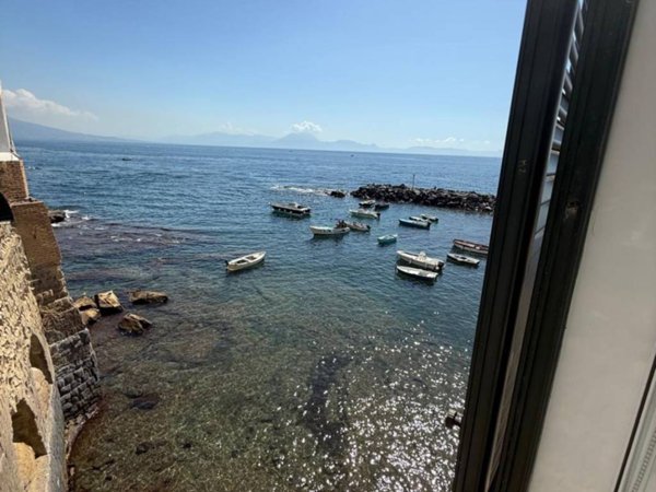 casa indipendente in affitto a Napoli in zona Posillipo