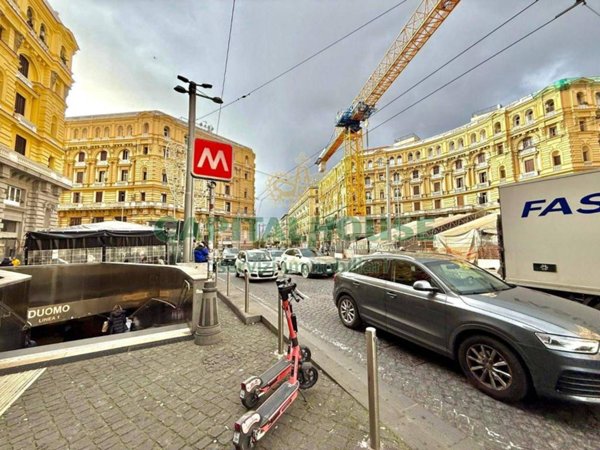negozio in affitto a Napoli in zona Pendino / San Giuseppe