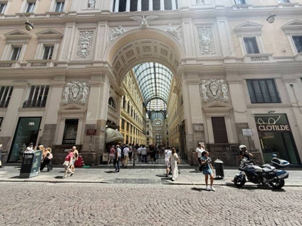 appartamento in affitto a Napoli in zona Porto