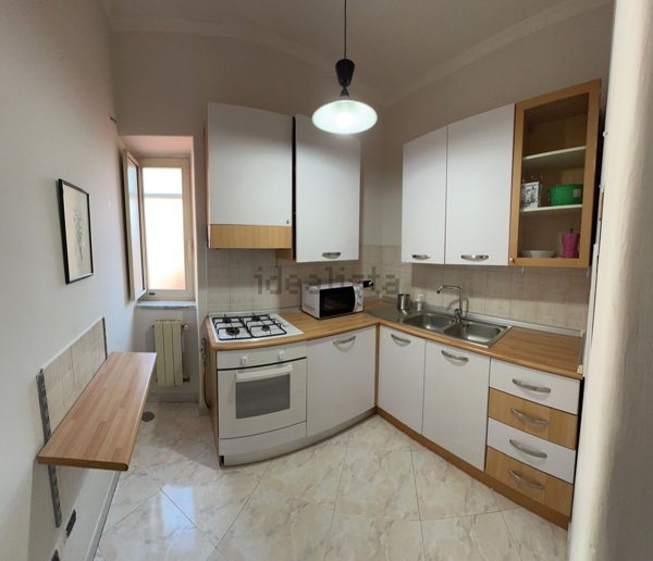 appartamento in affitto a Napoli in zona Pendino / San Giuseppe