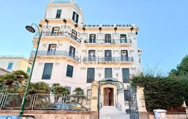 appartamento in affitto a Napoli in zona Posillipo