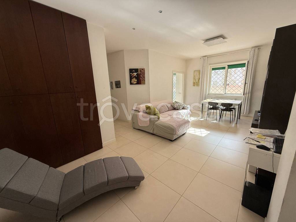 appartamento in affitto a Napoli in zona Soccavo