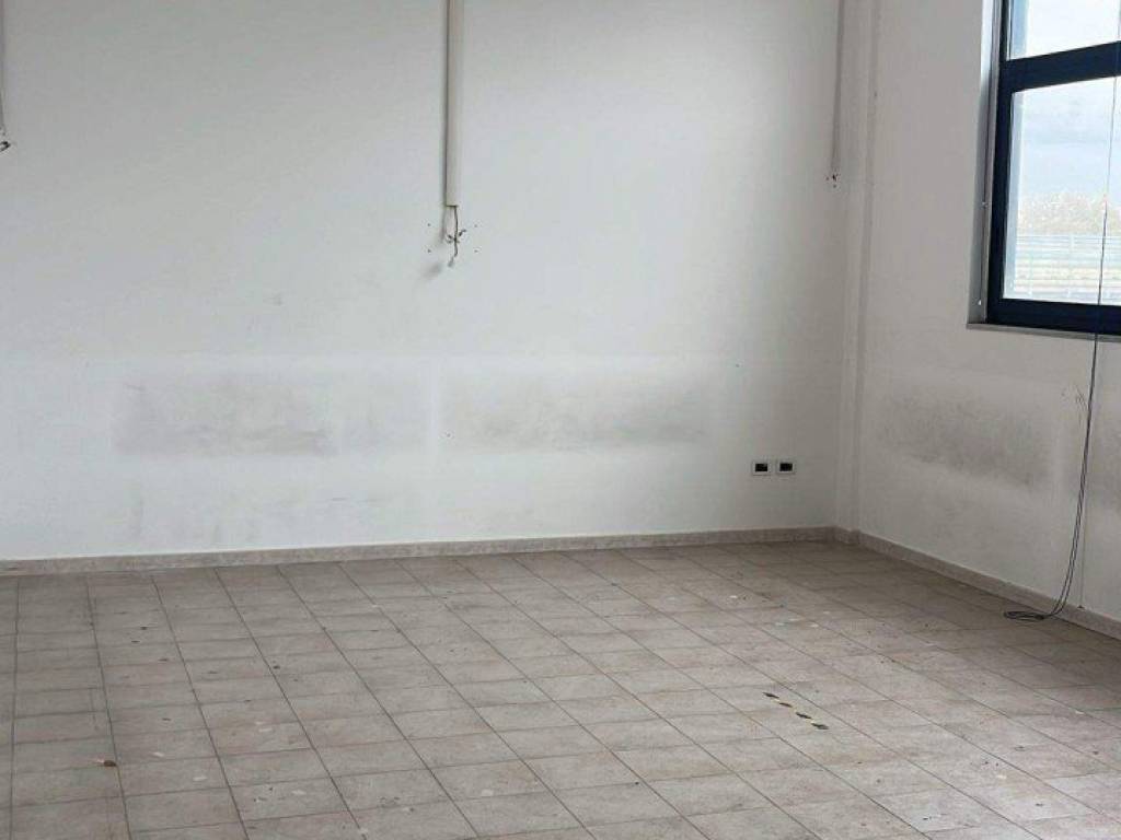 ufficio in affitto a Napoli