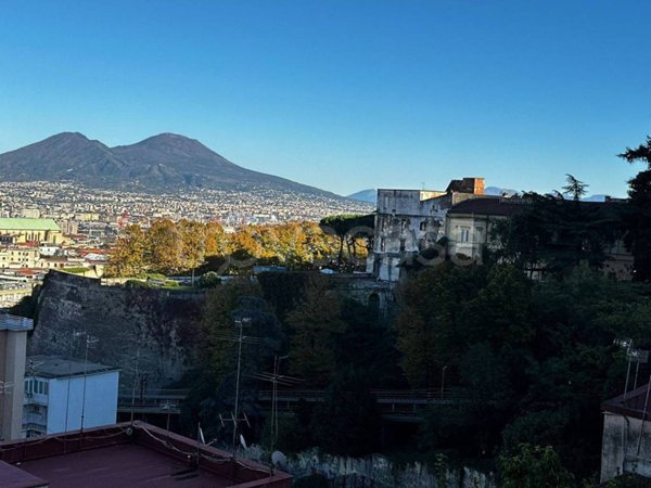 appartamento in affitto a Napoli in zona Mercato