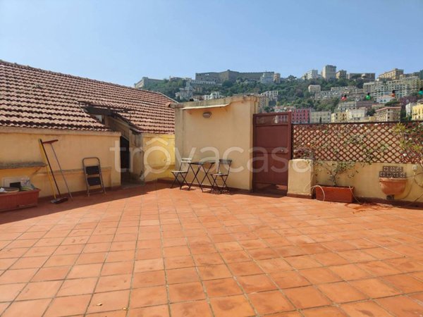 appartamento in affitto a Napoli