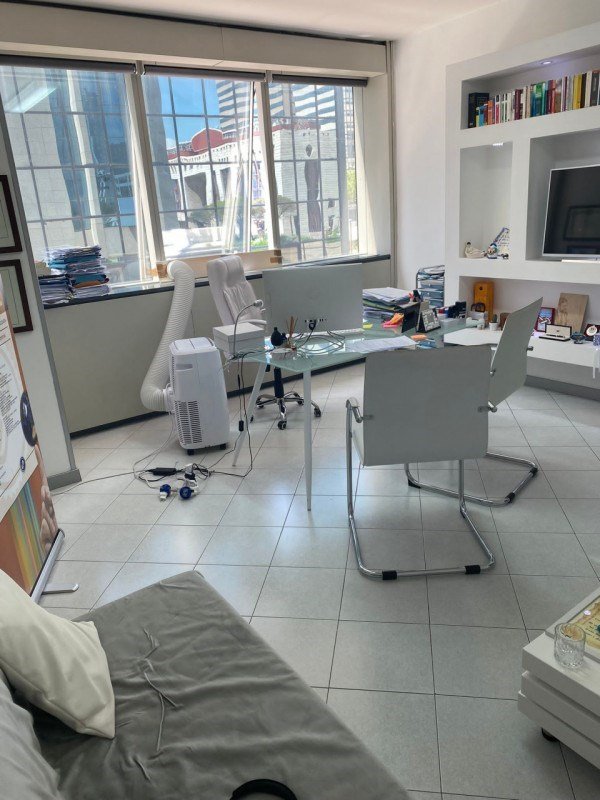 ufficio in affitto a Napoli