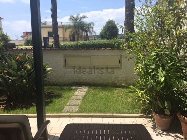 appartamento in affitto a Napoli in zona Posillipo