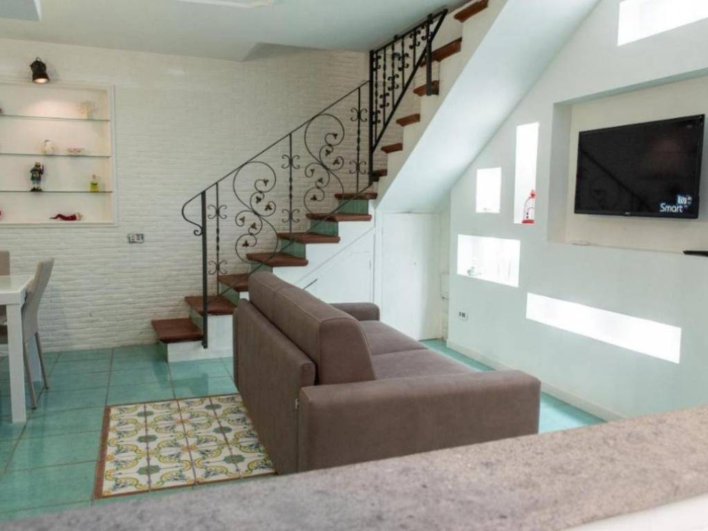 appartamento in affitto a Napoli in zona Vomero