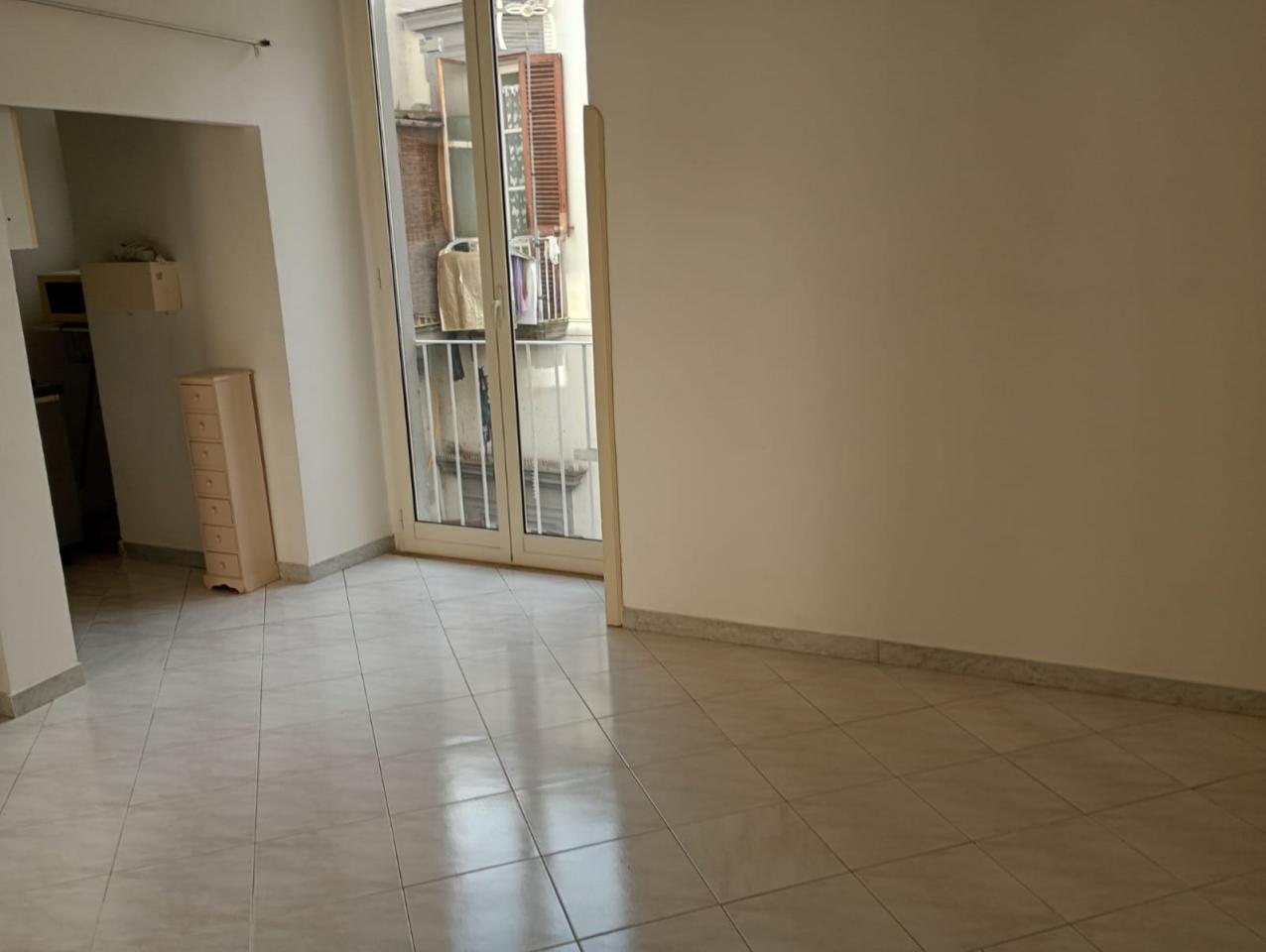 appartamento in affitto a Napoli in zona Chiaia