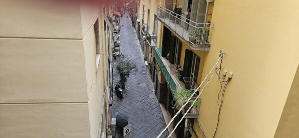appartamento in affitto a Napoli in zona Pendino / San Giuseppe