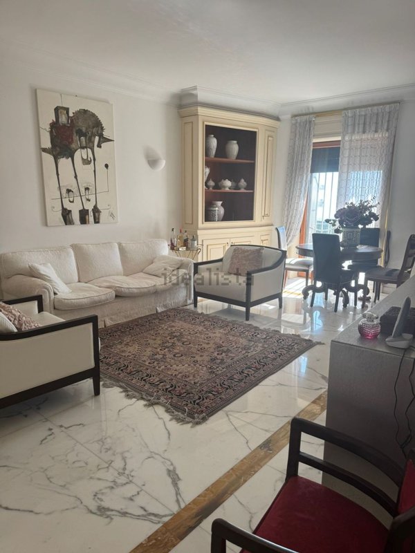 appartamento in affitto a Napoli in zona Posillipo