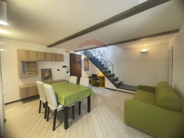 appartamento in affitto a Napoli in zona Zona Industriale-Ferrovia