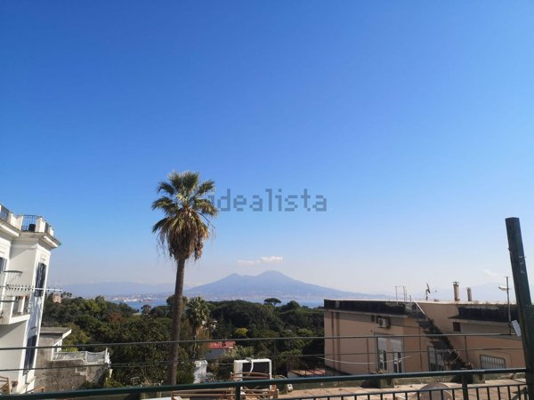 appartamento in affitto a Napoli in zona Posillipo