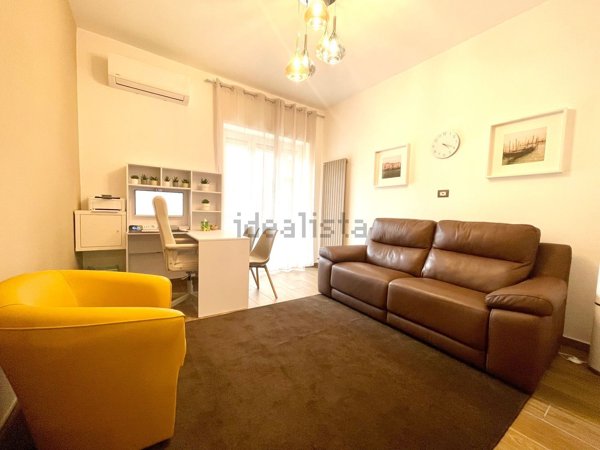 ufficio in affitto a Napoli in zona Capodimonte / Colli Aminei