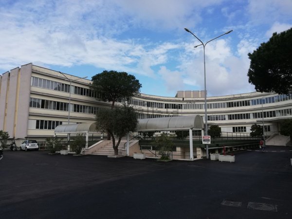 ufficio in affitto a Napoli in zona Bagnoli