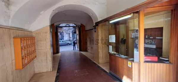 locale commerciale in affitto a Napoli