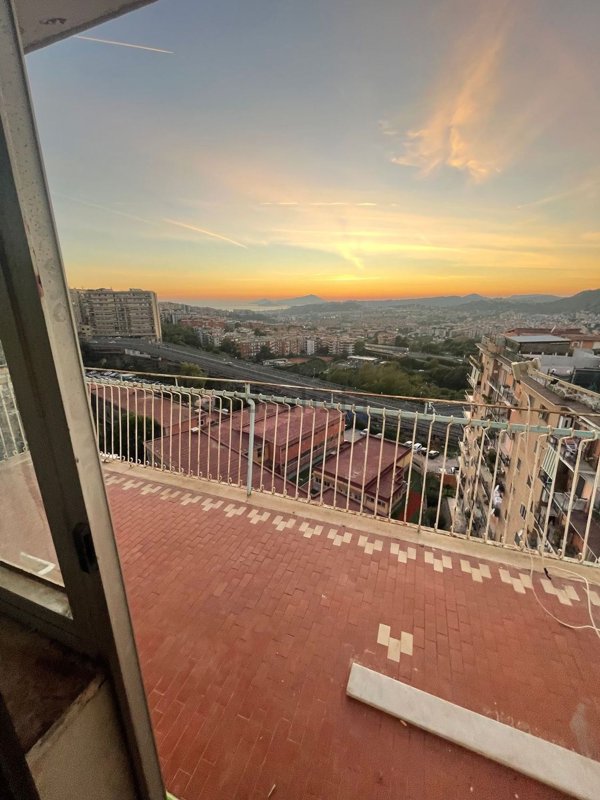 appartamento in affitto a Napoli in zona Vomero