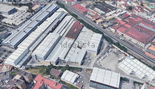 ufficio in affitto a Napoli in zona Zona Industriale-Ferrovia