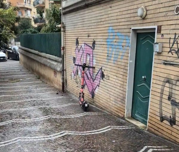 appartamento in affitto a Napoli in zona Capodimonte / Colli Aminei