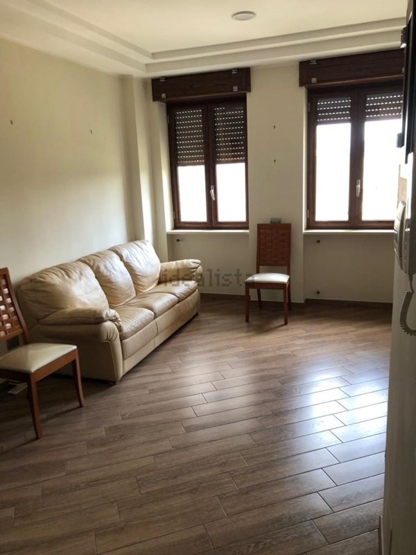 casa indipendente in affitto a Napoli in zona San Giovanni a Teduccio
