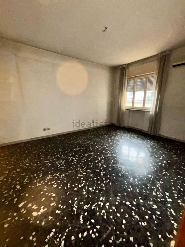 appartamento in affitto a Napoli in zona Poggioreale