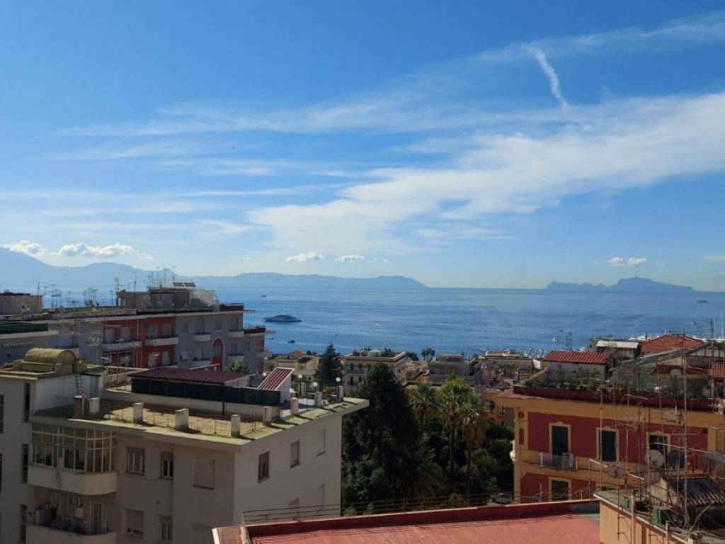 appartamento in affitto a Napoli in zona Vomero