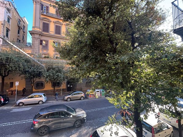 appartamento in affitto a Napoli
