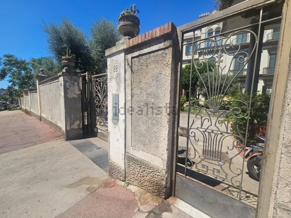 appartamento in affitto a Napoli in zona Posillipo