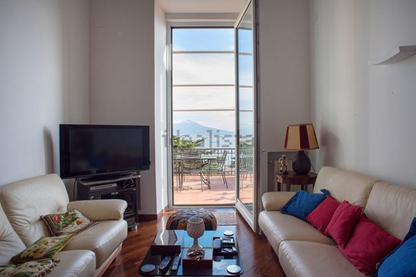 appartamento in affitto a Napoli in zona Posillipo