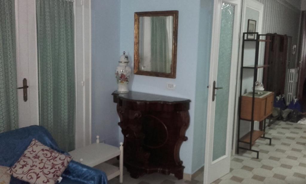 appartamento in affitto a Napoli in zona San Ferdinando