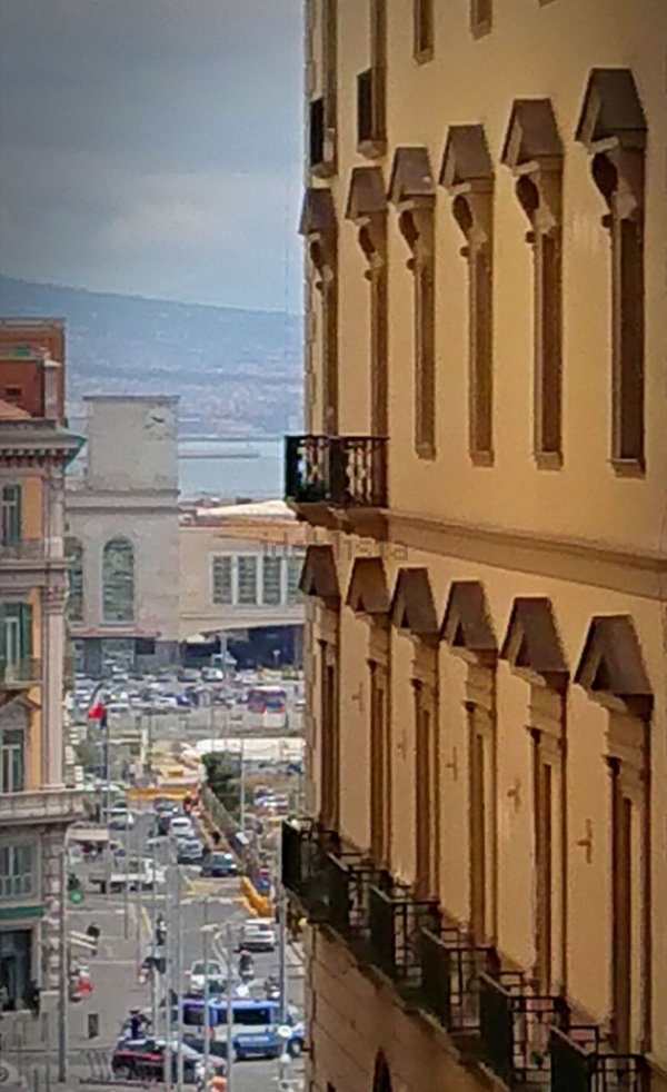 ufficio in affitto a Napoli