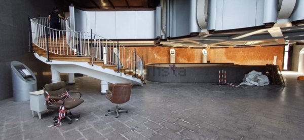 negozio in affitto a Napoli