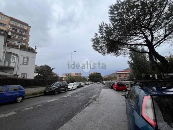 ufficio in affitto a Napoli in zona Vomero