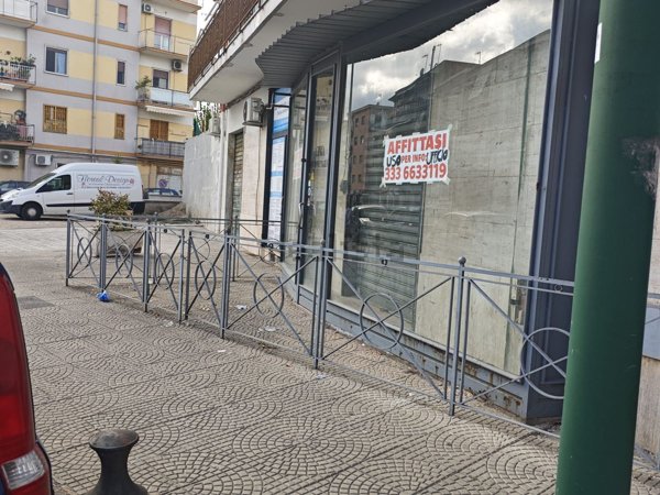ufficio in affitto a Napoli in zona Chiaiano