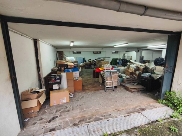 locale commerciale in affitto a Napoli in zona San Pietro a Patierno