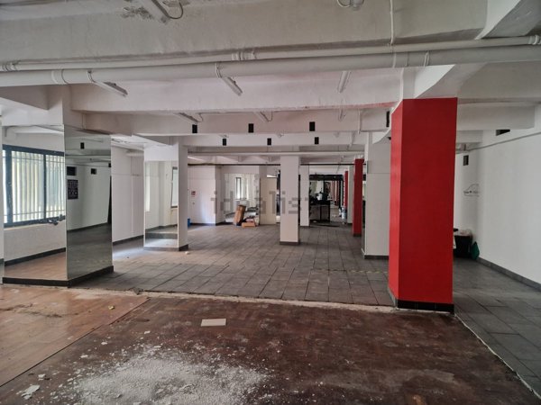 casa semindipendente in affitto a Napoli in zona Chiaia