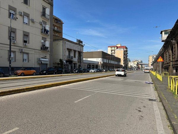 ufficio in affitto a Napoli in zona Poggioreale