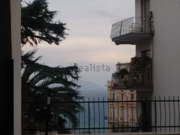 appartamento in affitto a Napoli in zona Posillipo