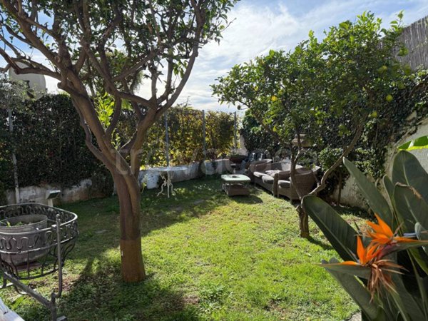 appartamento in affitto a Napoli in zona Posillipo